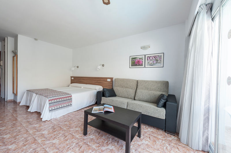 Apartamentos Siesta I Port de Alcudia  ภายนอก รูปภาพ